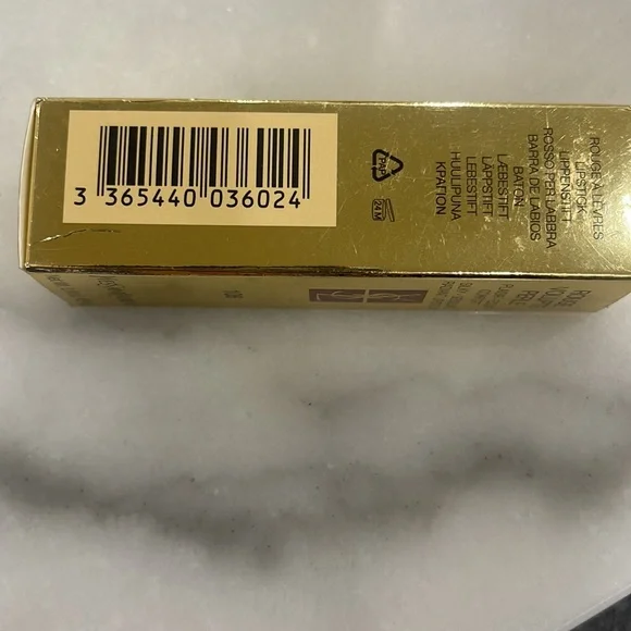 YSL Lipstick - Picture 7 of 11